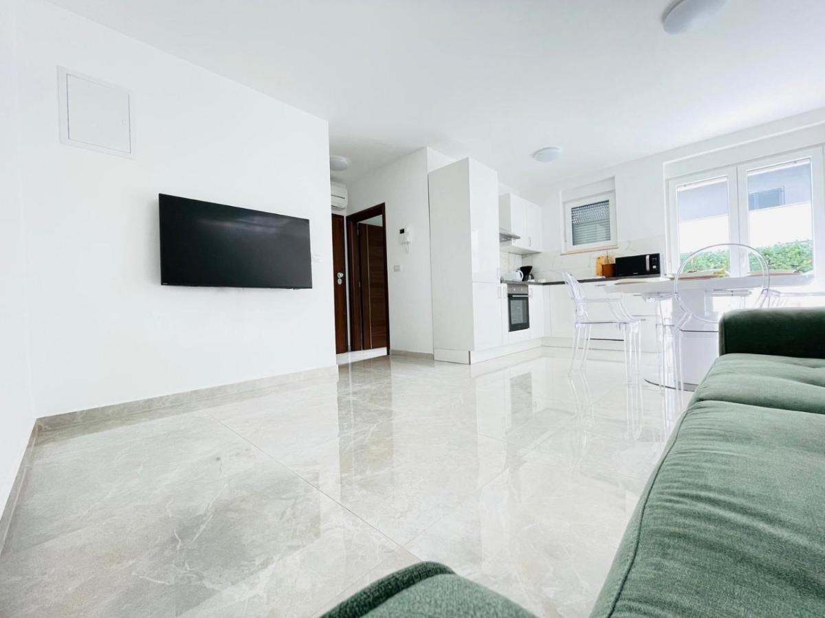 Seascape Residence Пєщана-Увала Екстер'єр фото